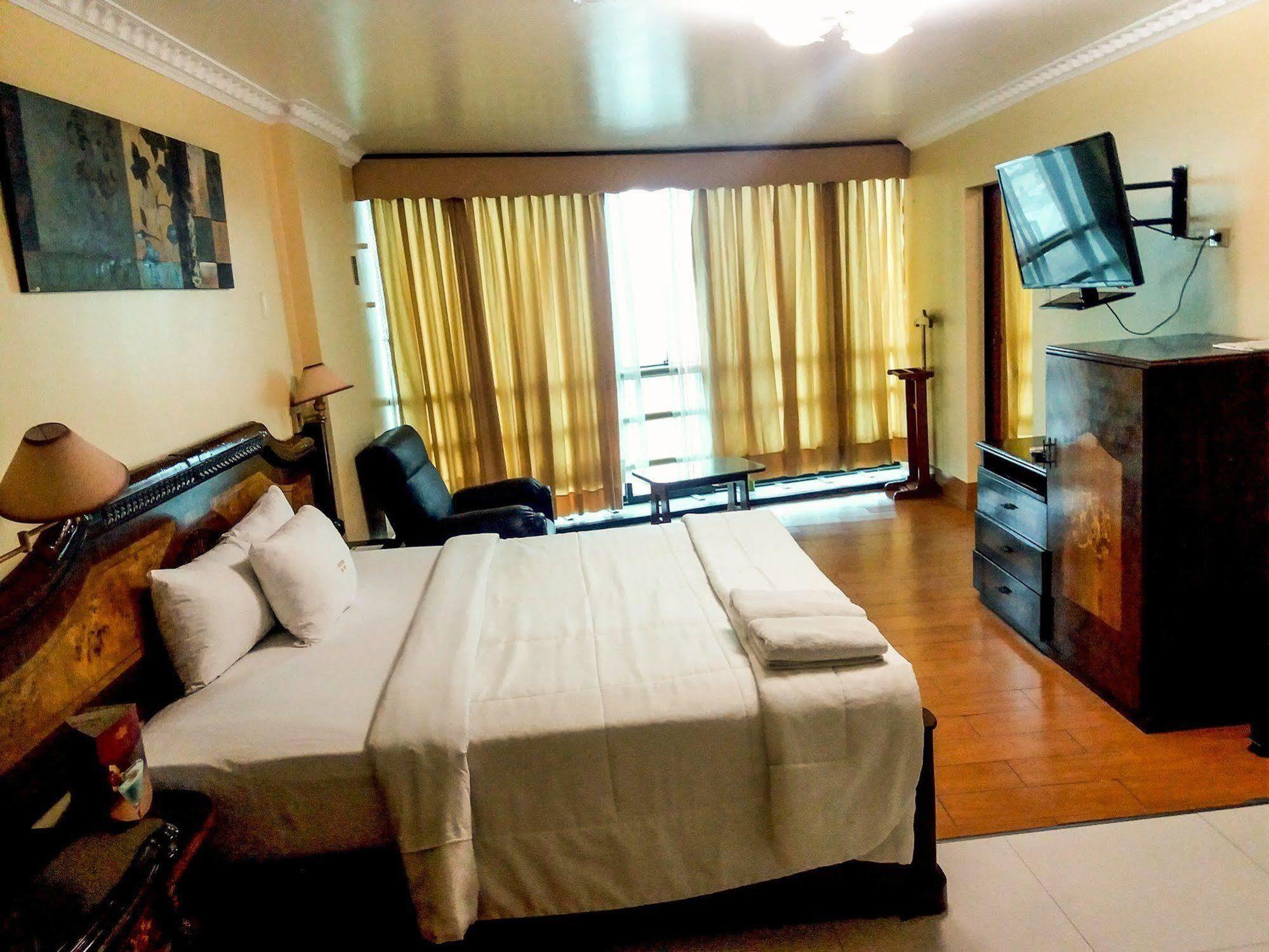 Inkari Suites Hotel Lima Exterior photo